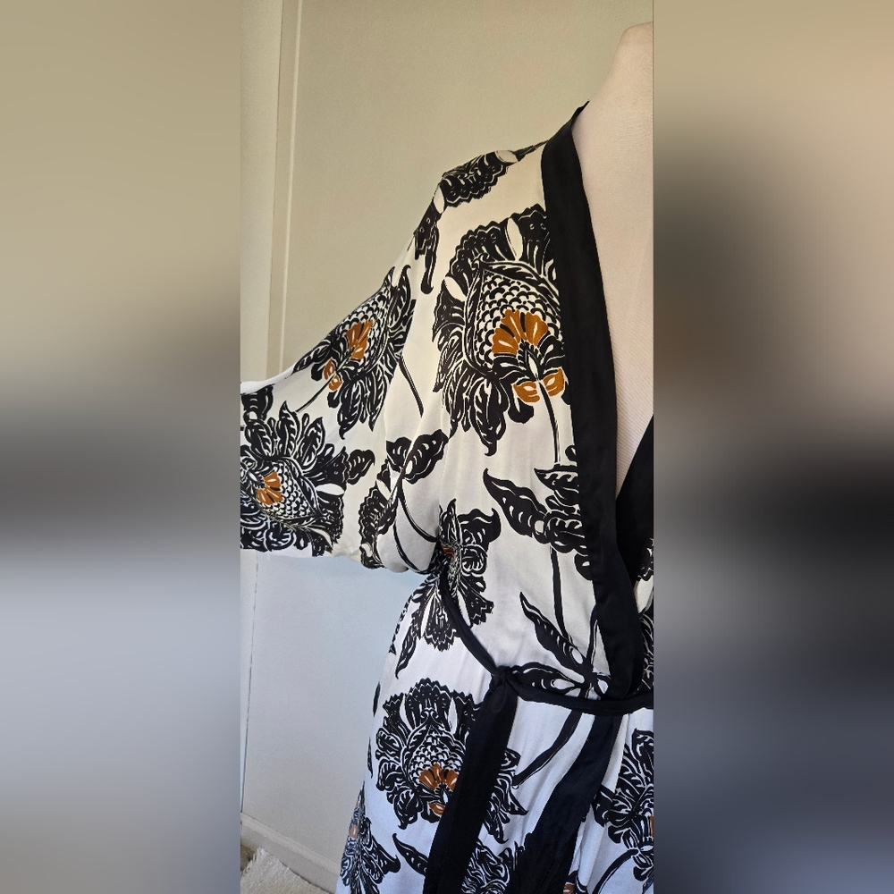 Intimissimi Robe-Folk & Delicious Viscose Satin Robe - Black-m/l - Picture 8 of 10